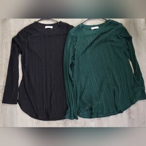 Source Unknown Ribbed Long Sleeve Tops in Black and Dark Green